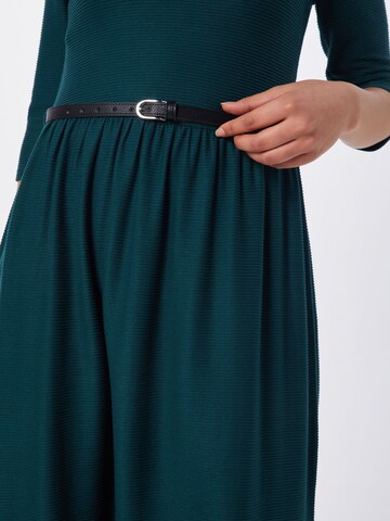 Robe 'Jessie' ABOUT YOU en vert