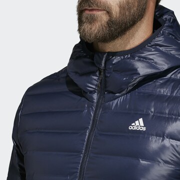 ADIDAS TERREX - Chaqueta de montaña 'Varilite' en azul