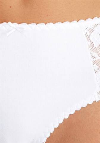 PETITE FLEUR Panty in White