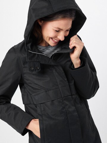 elvine Winter Coat in Black