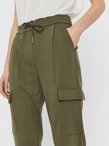 VERO MODA Tapered Cargobroek in Groen: voorkant