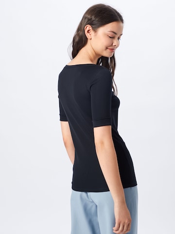 Tricou de la Marc Cain pe negru: spate