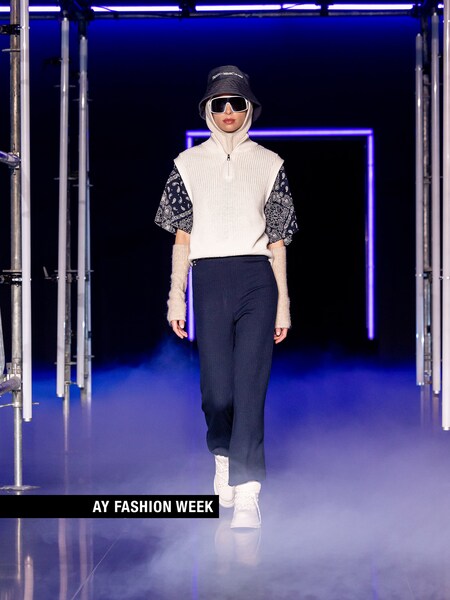 The AY FASHION WEEK Womenswear - White West Look by Tom Tailor