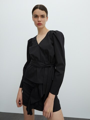 EDITED Blouse 'Weda' in Black: front