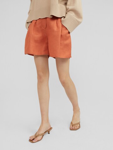 EDITED Wide Leg Shorts 'Fergie' in Braun: Vorderseite