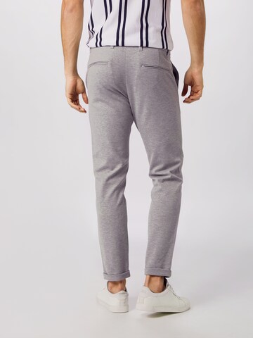 Slimfit Pantaloni di Lindbergh in grigio