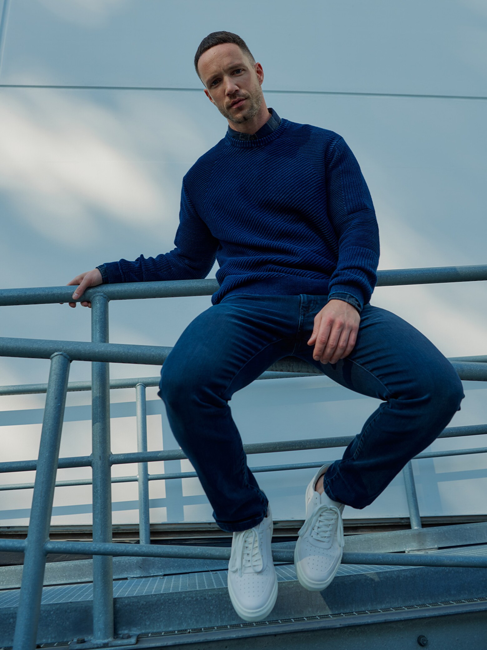 Casual and modern PIONEER JEANS