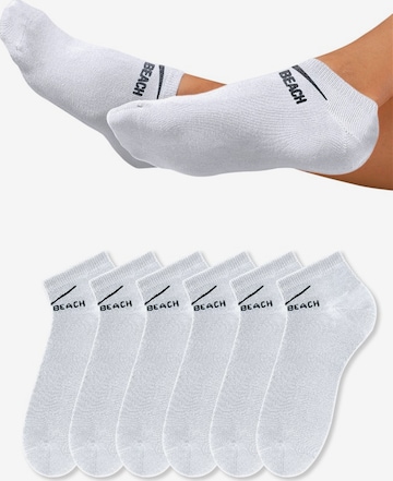VENICE BEACH Ankle Socks in White: front