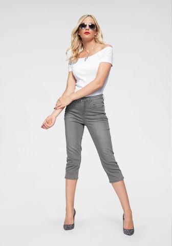 ARIZONA Regular Caprijeans 'Comfort-Fit' in Grau