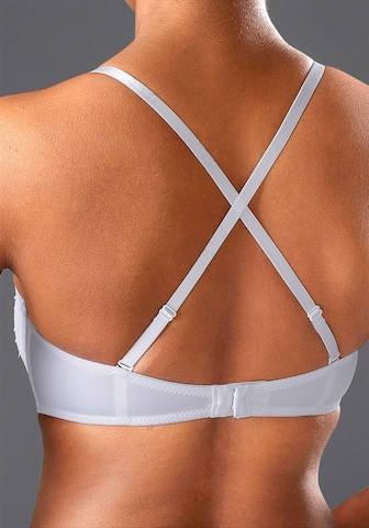 Push-up Soutien-gorge LASCANA en blanc