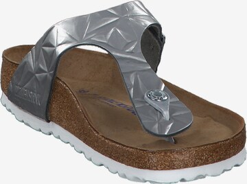 BIRKENSTOCK Zehentrenner in Silber