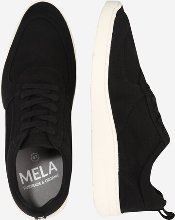 Sneaker low de la MELAWEAR pe negru