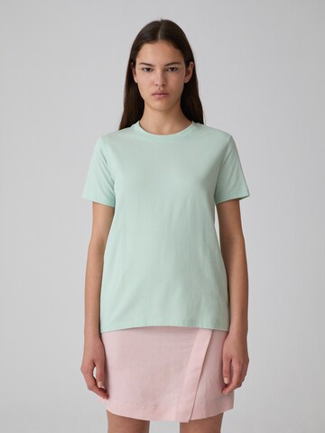 EDITED T-Shirt 'Enid' in Grün: Vorderseite