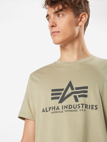 ALPHA INDUSTRIES Тениска в зелено