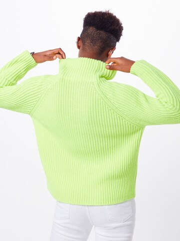 Pullover 'ARWEN' di DRYKORN in giallo: dietro