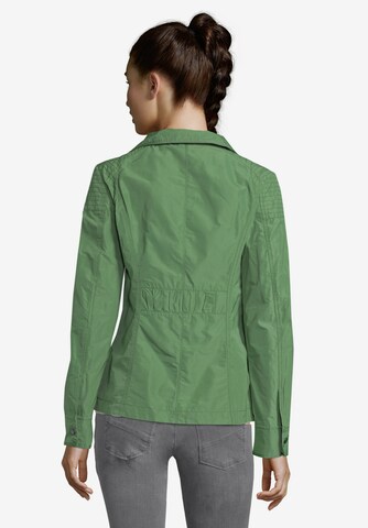 GIL BRET Between-Season Jacket in Green