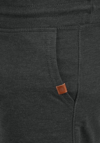 BLEND Regular Sweatshorts 'Mulker' in Grau