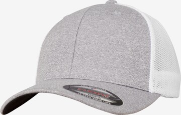 Casquette Flexfit en gris : devant