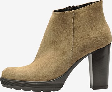 EVITA Booties in Beige