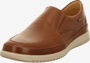 MEPHISTO Classic Flats in Brown: front