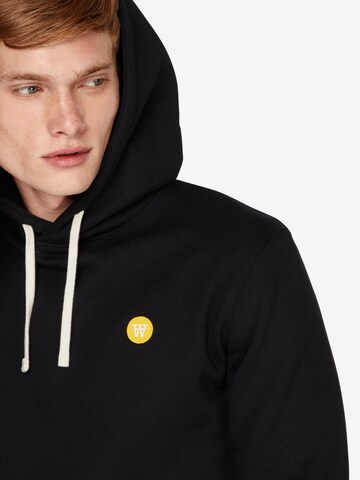 WOOD WOOD Sweatshirt 'Ian' in Schwarz