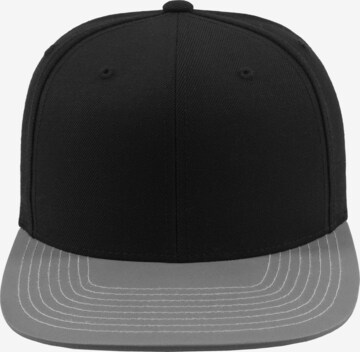 Casquette Flexfit en noir