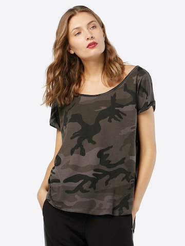 T-shirt Urban Classics en vert : devant