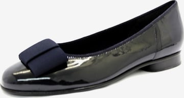 GABOR Ballet Flats in Blue: front