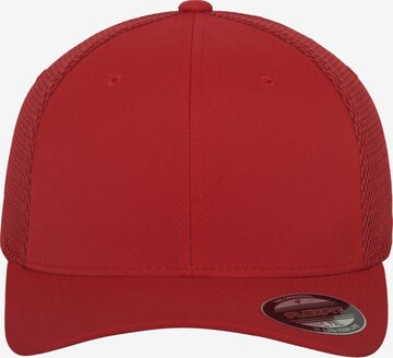 Casquette Flexfit en rouge : devant