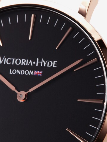 Orologio analogico di Victoria Hyde in oro