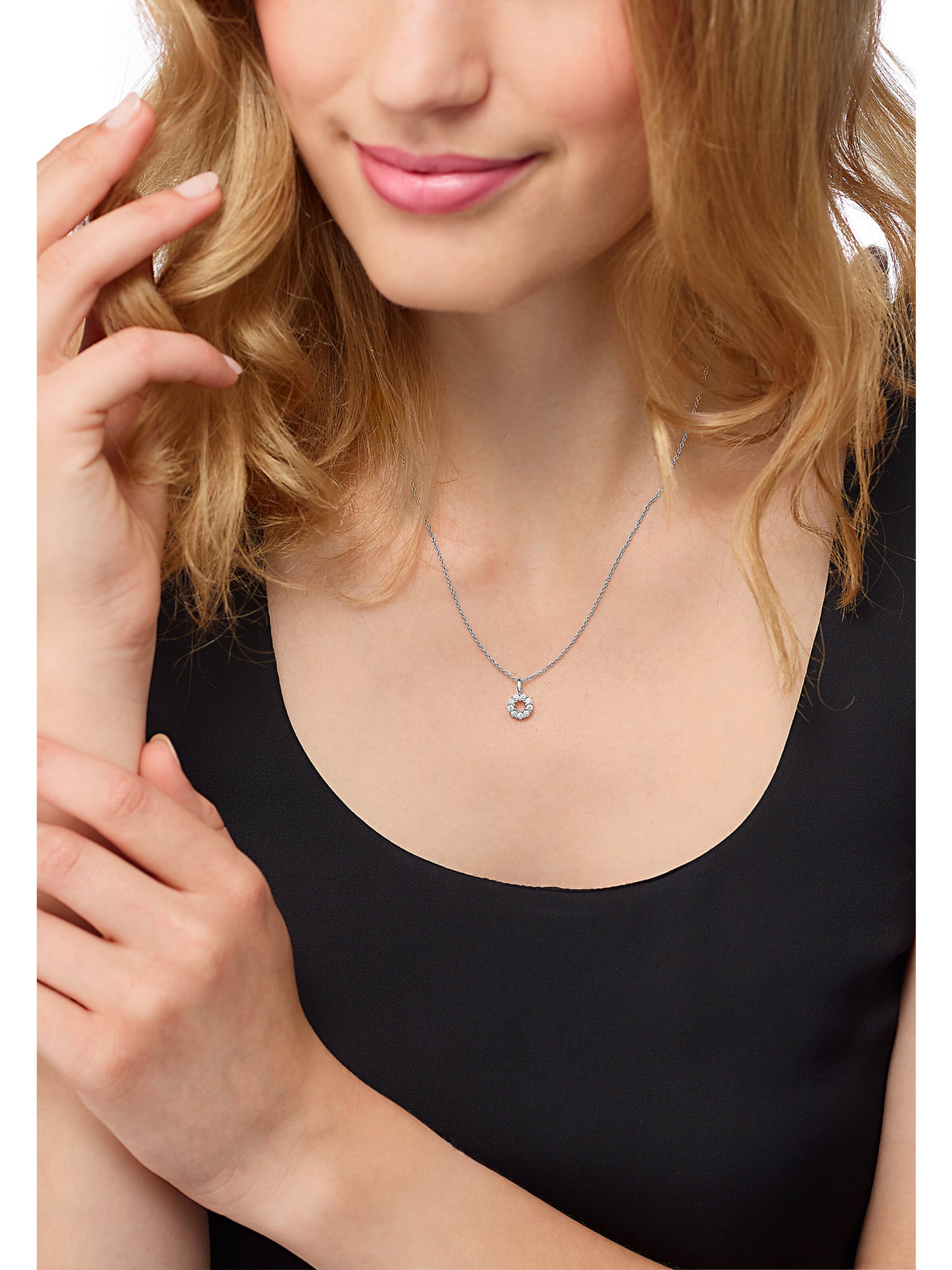 CHRIST Necklace in Silver