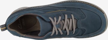 CLARKS Sneaker 'Charton' in Blau