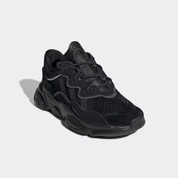 ADIDAS ORIGINALS Sneaker 'Ozweego' in Schwarz