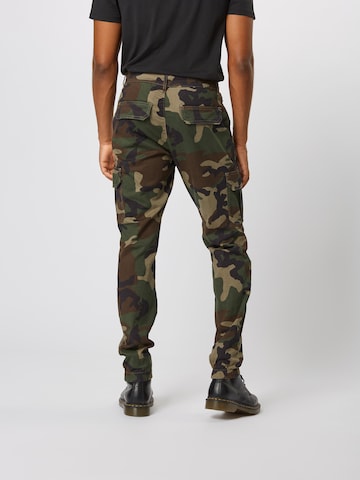 Urban Classics Tapered Cargo Pants in Green