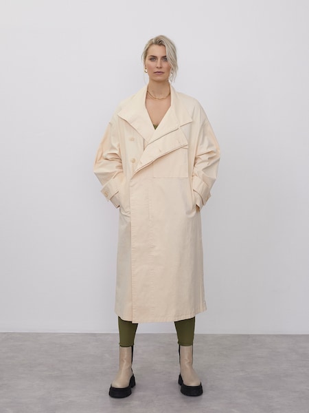 Lena Gercke - Oversized Trenchcoat Look by LeGer