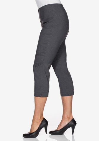 SHEEGO Slimfit Hose in Grau