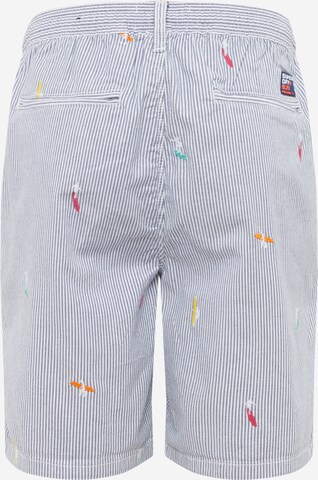 Superdry Regular Chinoshort in Blau