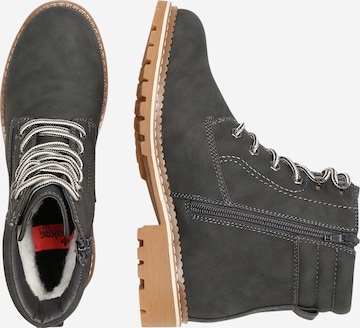 Bottines à lacets Rieker en gris : sur le côté