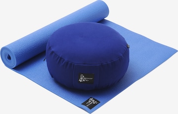 YOGISTAR.COM Mat in Blue: front