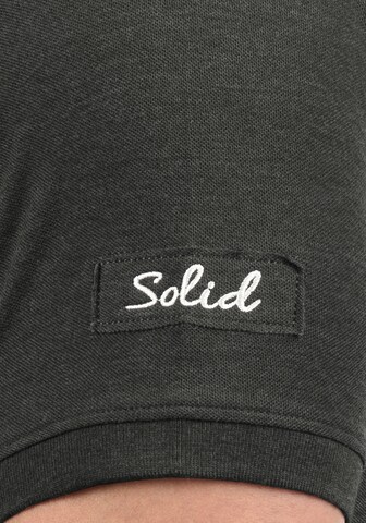 !Solid Poloshirt in Grau