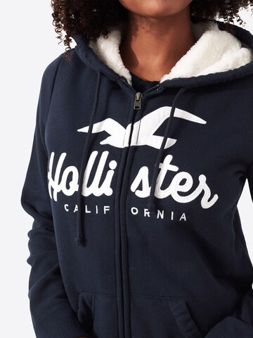 HOLLISTER Sweatjacke 'CORE LOGO SHERPA' in Blau