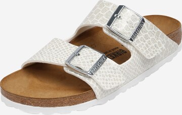 BIRKENSTOCK Чехли 'Arizona' в бяло: отпред