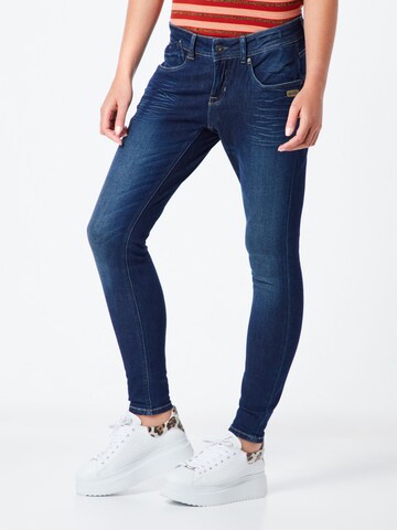 Skinny Jeans 'Faye' de la Gang pe albastru: față