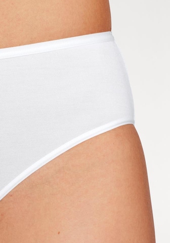 LASCANA Boyshorts in White