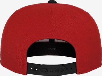 Casquette Flexfit en rouge