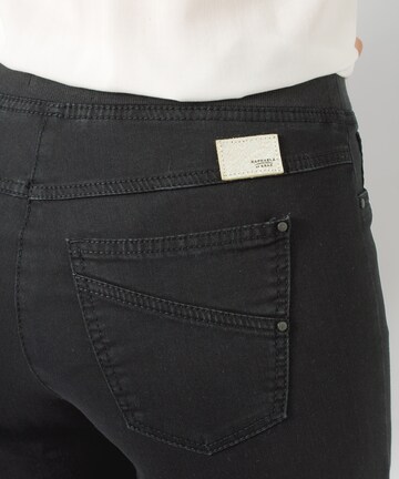 BRAX Regular Jeans 'Pamina' in Schwarz