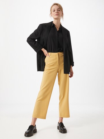 modström Loose fit Pants 'Kendrick' in Yellow