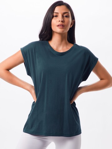 Urban Classics Shirt in Green: front