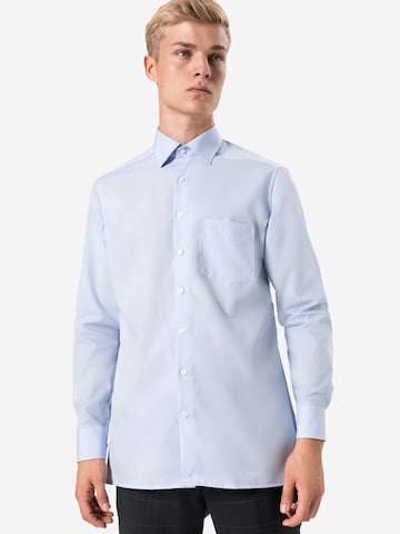 Coupe regular Chemise OLYMP en bleu : devant