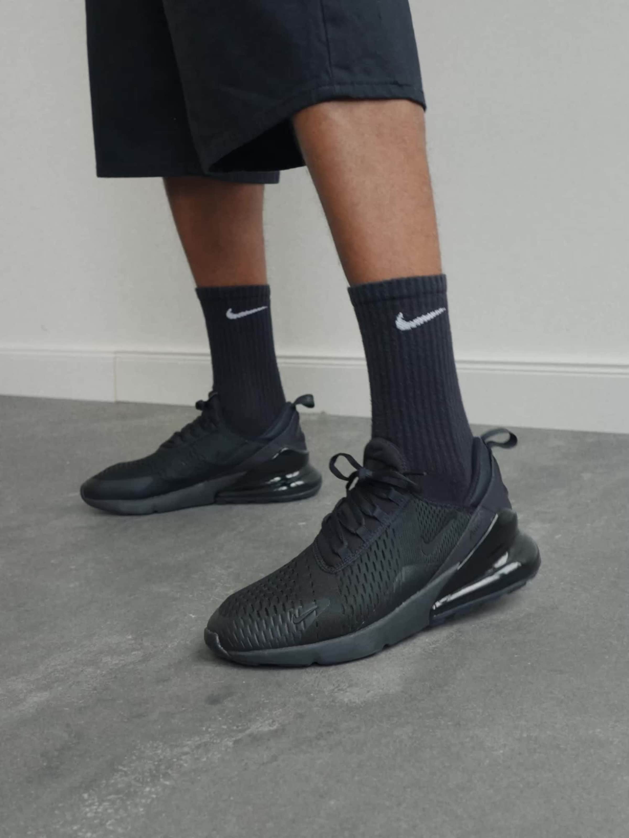 nike air zoom 270 black